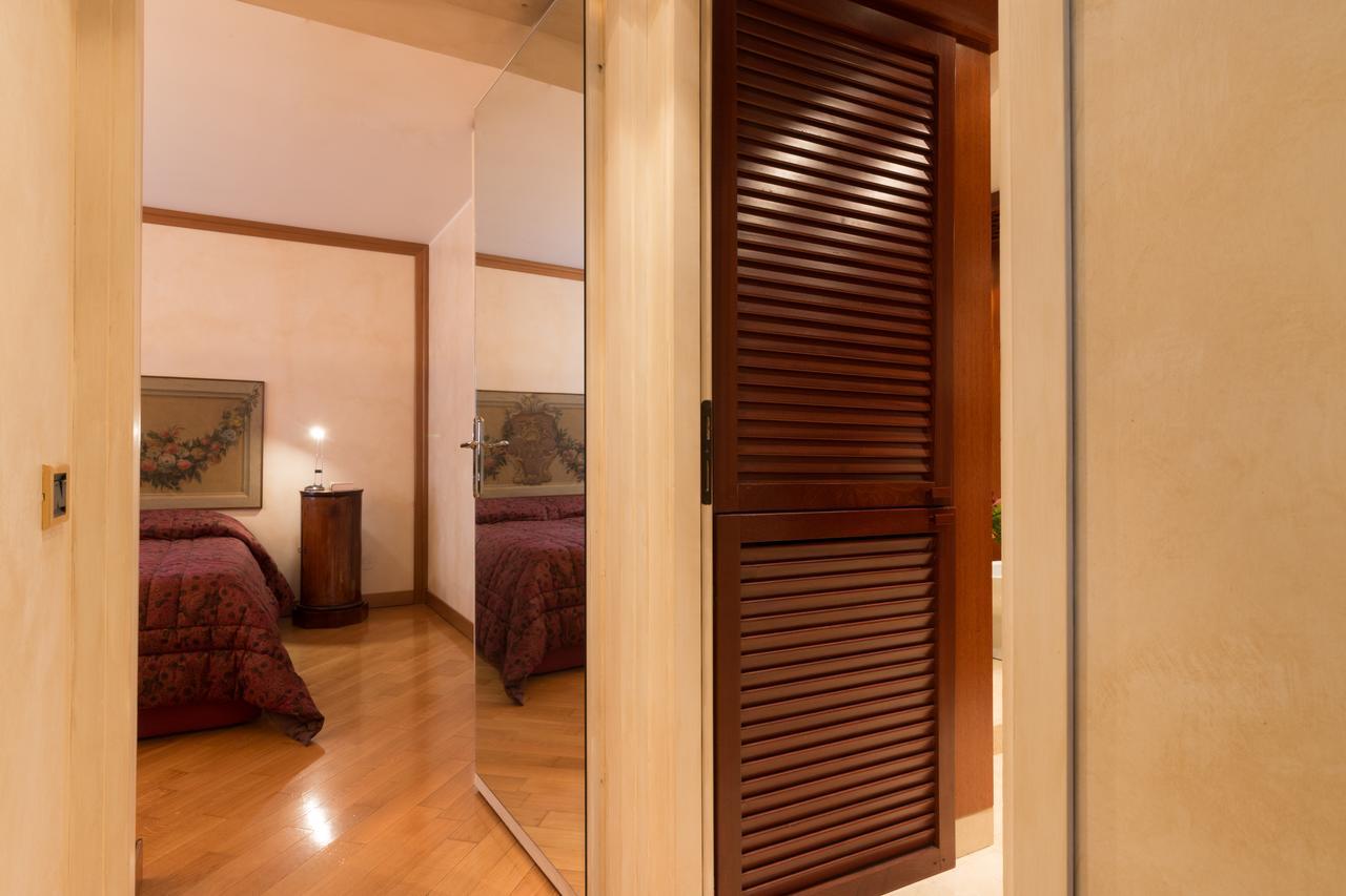 La Fenice Double Canal View 威尼斯 外观 照片